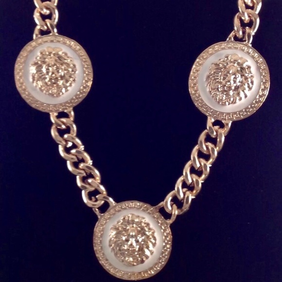 Jewelry - Lion 🦁 Chocker Set